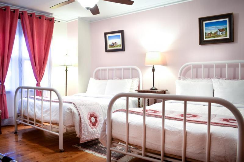 Complexe D'hebergement La Maison Touristique Dugas Holiday home